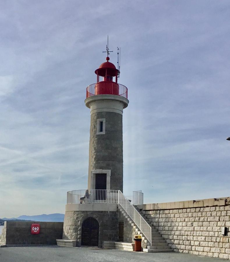 Ravissant Studio Climatise Gambetta Misericorde Au Coeur De Saint-Tropez Zewnętrze zdjęcie